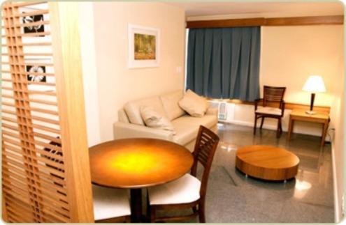 Cachoeiro Plaza Hotel Кашуэйру-ди-Итапемирин Номер фото