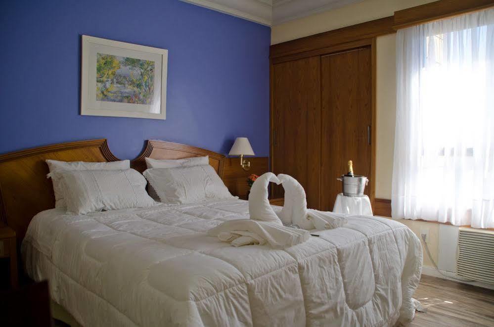 Cachoeiro Plaza Hotel Кашуэйру-ди-Итапемирин Экстерьер фото